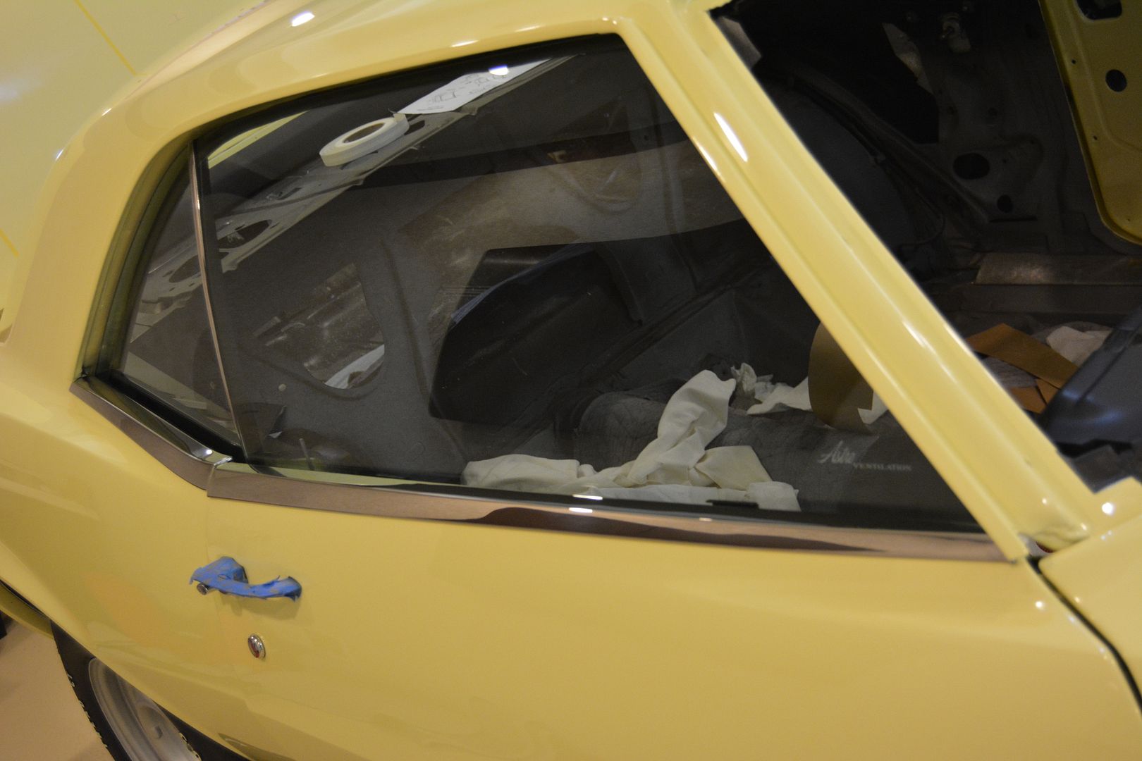 68 camaro with reveal molding window felt installation Team Camaro Tech